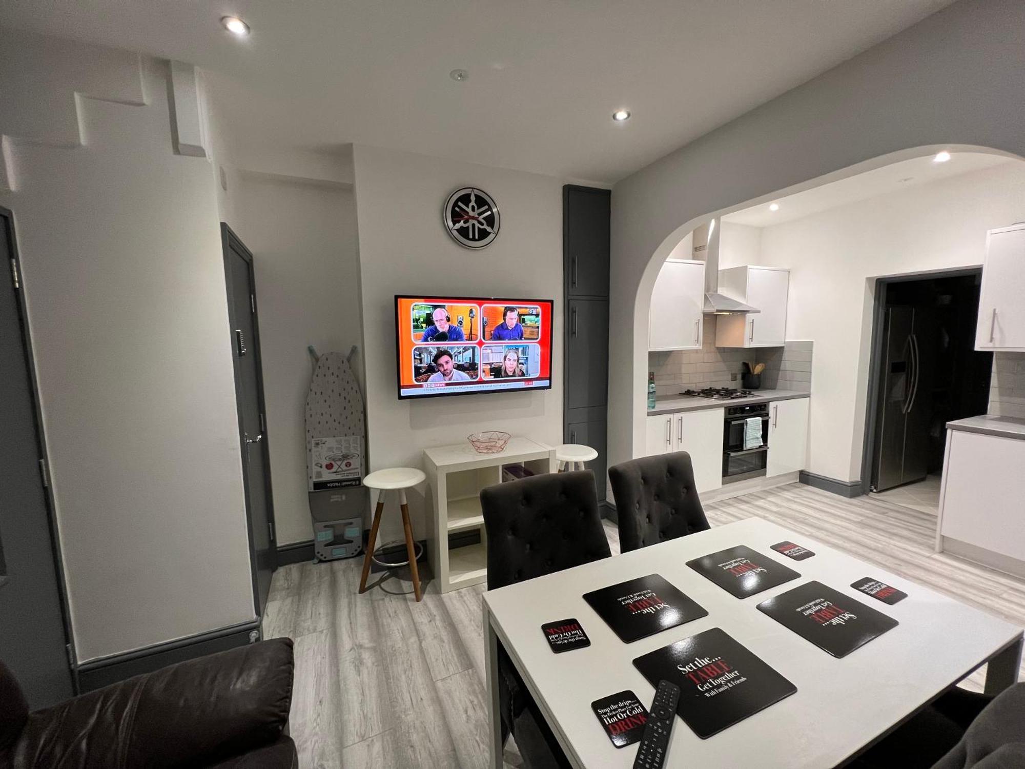 Urbanness Stays - Rooms With Stylish Comfort In The Heart Of Кройдон Екстер'єр фото